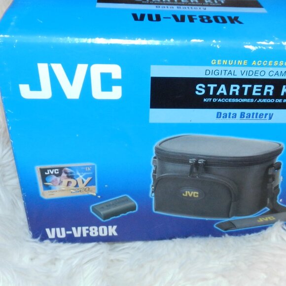 JVC STARTER KIT JVC VU-VF80K CARRY CASE, STRAP, BATTERY PACK, Mini DV tape - Picture 2 of 16
